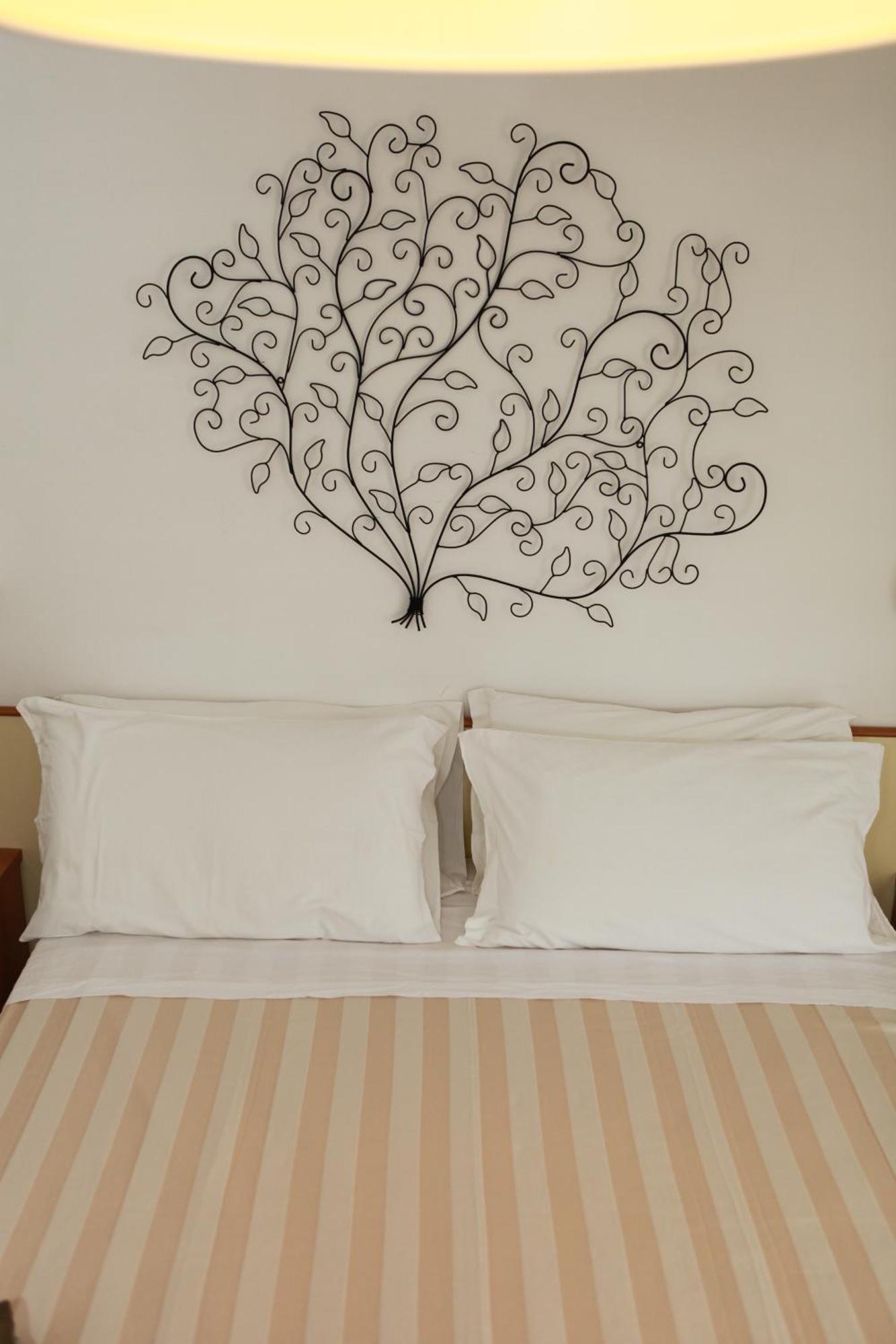Hotel Solitude Riccione Exterior foto